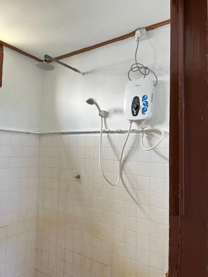 Lavender Homestay Desa Chendering 3 Bedrooms 쿠알라트렝가누 외부 사진